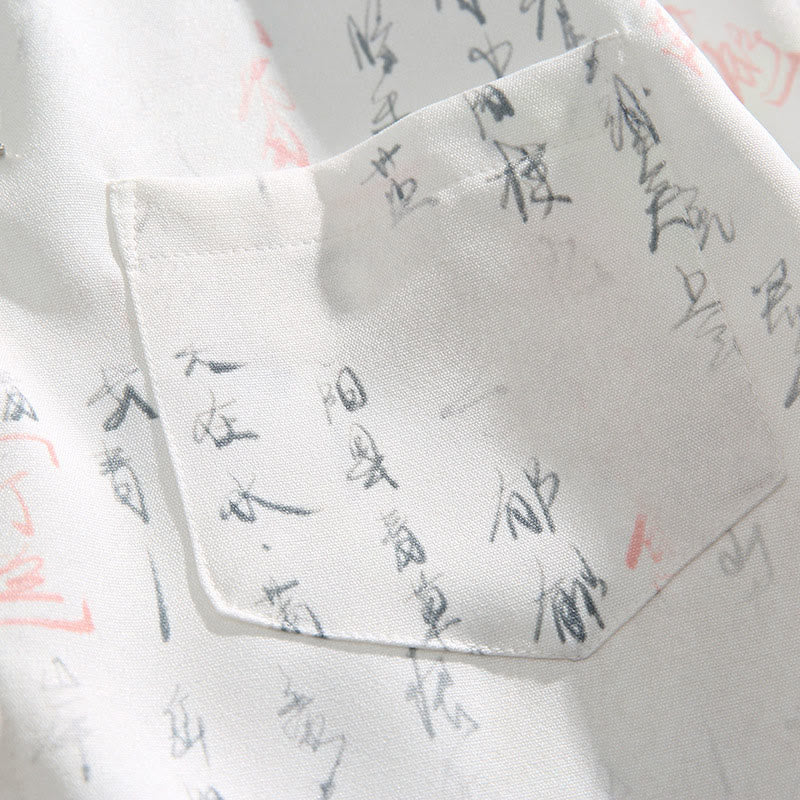 Buddha Stones Camisa de manga corta para hombre con bolsillo y diseño de rana con barra metálica y estampado de caligrafía - image 6