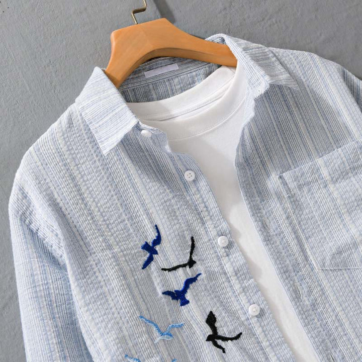 Buddha Stones Camisa de algodón de manga larga para hombre con estampado de rayas de pájaro bordado y bolsillo - image 2