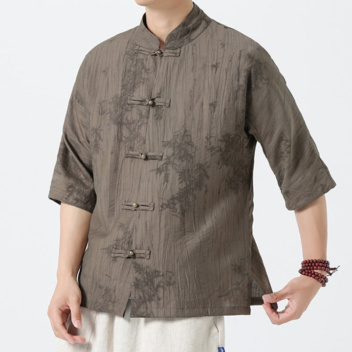 Buddha Stones Camisa de hombre de manga corta con diseño de agujas de pino y botones de rana - image 7