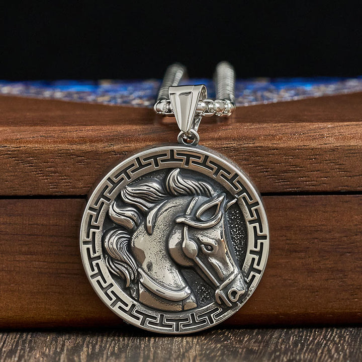 Colgante de equilibrio de acero y titanio con Buddha Stones del Año del Caballo - image 2