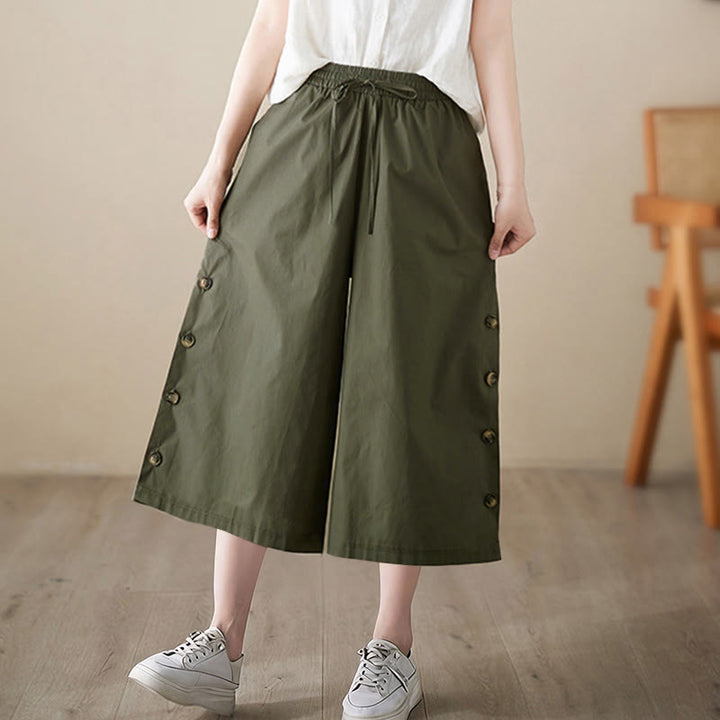 Buddha Stones Pantalones capri de pierna ancha para mujer con diseño abotonado lateral liso y bolsillos - image 12