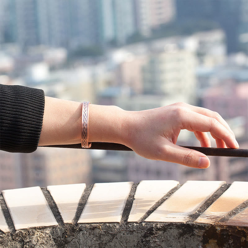 Buddha Stones Pulsera brazalete de cobre con diseño de lazo entrelazado y suerte - image 3