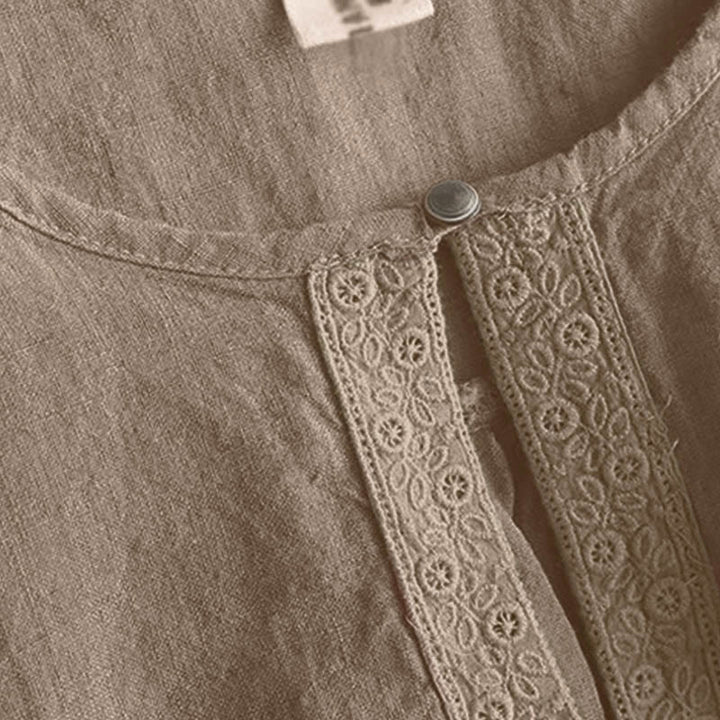 Camisa informal de manga tres cuartos con cuello redondo y diseño calado para mujer con estampado de Buddha Stones. - image 3