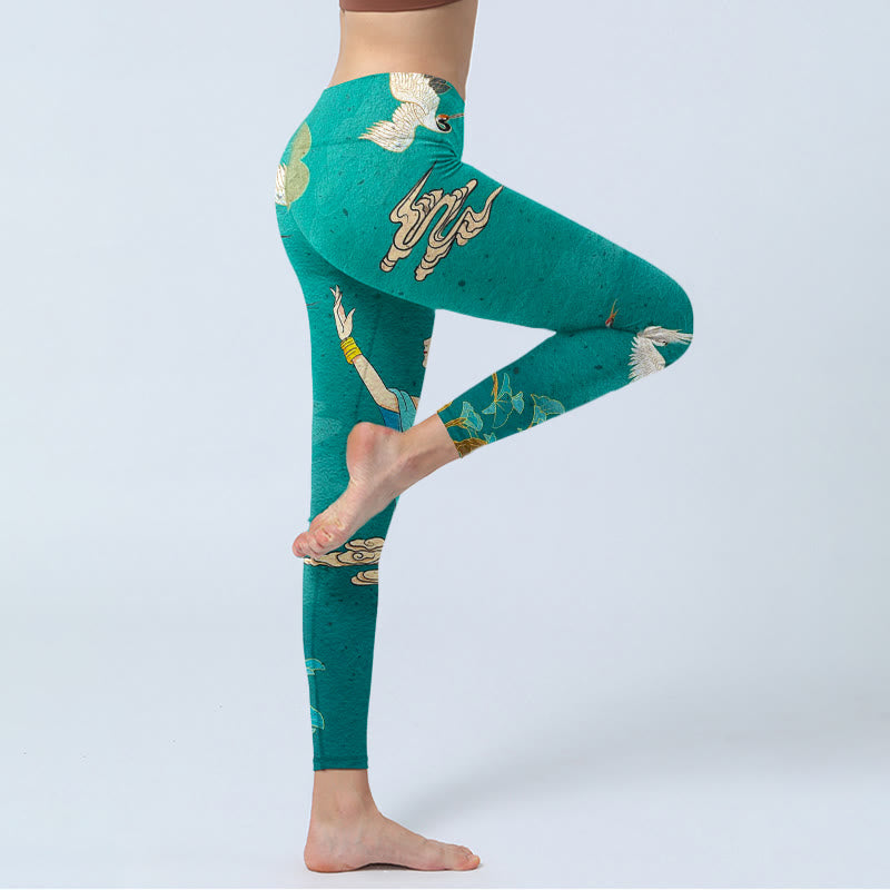 Buddha Stones Leggings de yoga para mujer con estampado de grullas de hadas, nubes y pinos - image 3