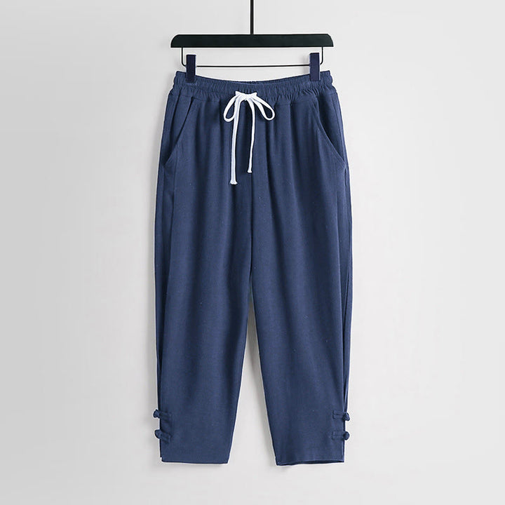 Buddha Stones Pantalones de lino y algodón para hombre, con cintura elástica, cordón ajustable y botones de rana, hasta el tobillo, con bolsillos, para verano - Azul acero - US/UK/AU54, EU64 (9XL) - image 12