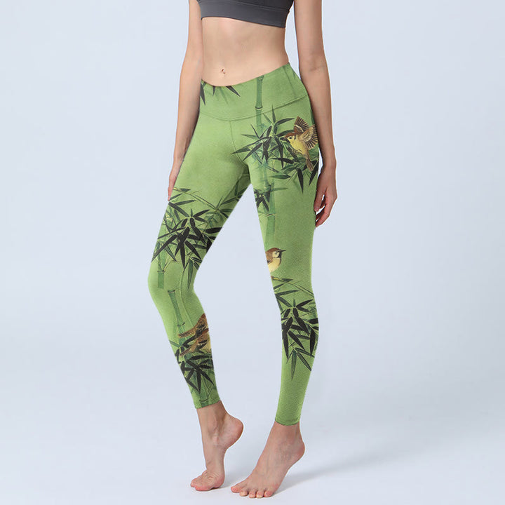 Buddha Stones Leggings de yoga para mujer con estampado de hojas de bambú y pájaros - Verde amarillento - US18，UK/AU22，EU50 (4XL) - image 0