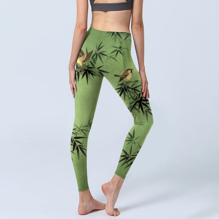 Buddha Stones Leggings de yoga para mujer con estampado de hojas de bambú y pájaros - image 4