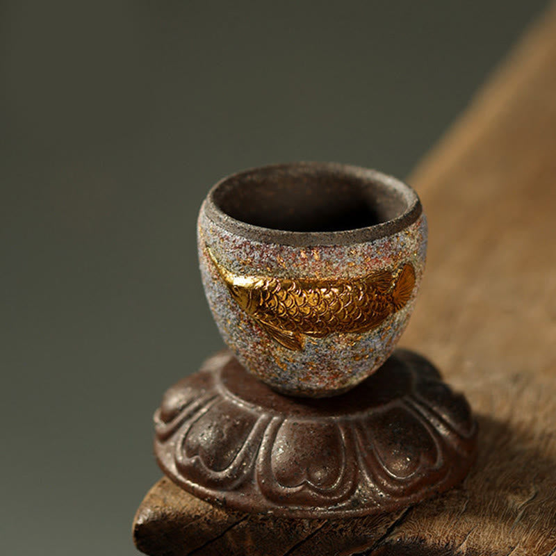 Buddha Stones Taza de té de cerámica con forma de pez koi Arowana dorado, taza de té Kung Fu - image 7