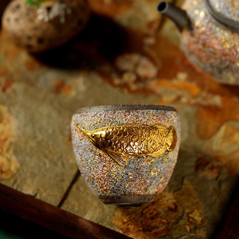 Buddha Stones Taza de té de cerámica con forma de pez koi Arowana dorado, taza de té Kung Fu - image 8