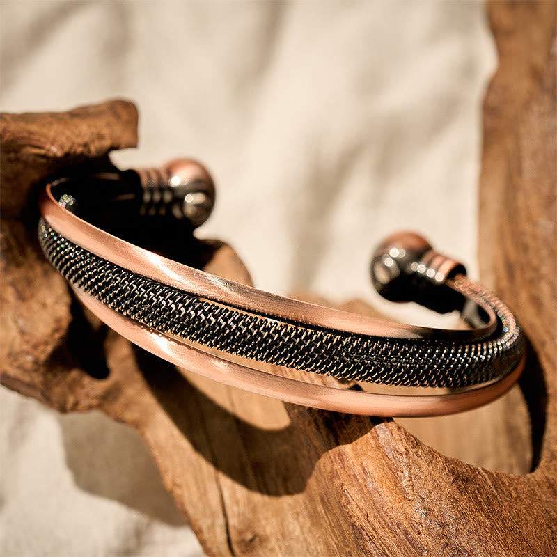 Buddha Stones Brazalete abierto de cobre trenzado con diseño de flores texturizadas retro para la suerte - image 2