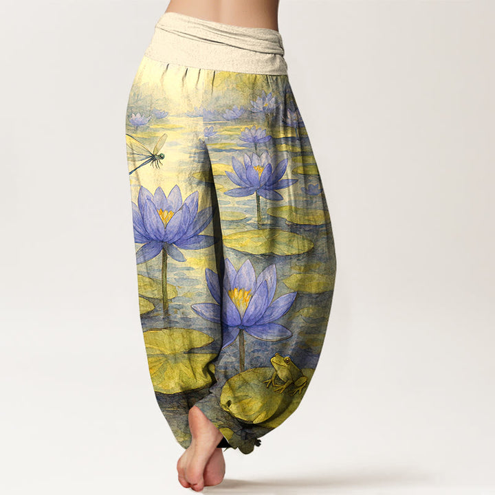 Buddha Stones Pantalones harem de mujer con cintura elástica, de algodón puro, con estampado elegante de flor de loto, hoja, libélula y rana. - image 6
