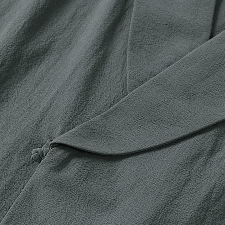 Buddha Stones Camisa de verano para hombre de algodón y lino con cuello en V y solapa de media manga - image 4