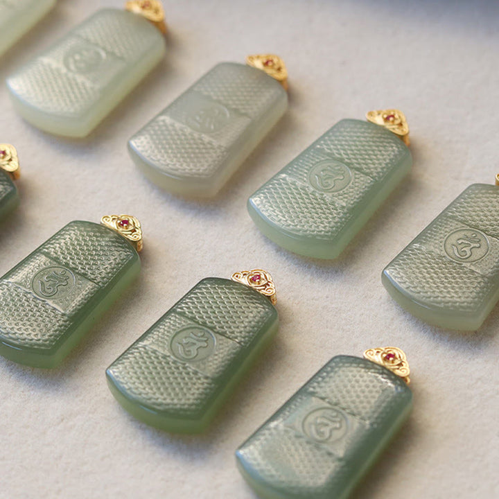 Buddha Stones Colgante de jade hetiano con símbolo Om y prosperidad en plata de ley 925 - image 13
