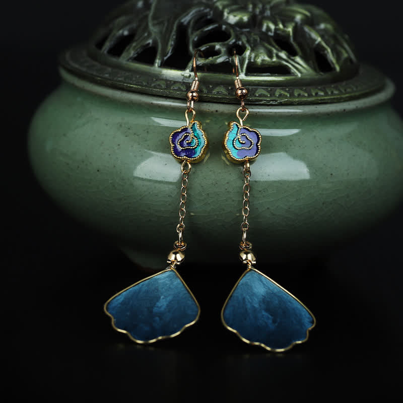 Buddha Stones Pendientes colgantes de gancho con pétalos de seda hechos a mano y con la bendición de la buena fortuna - image 3