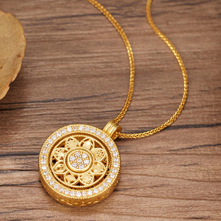 Buddha Stones Colgante de plata de ley 925 con ocho tesoros y bendición de Luo Pan - image 1