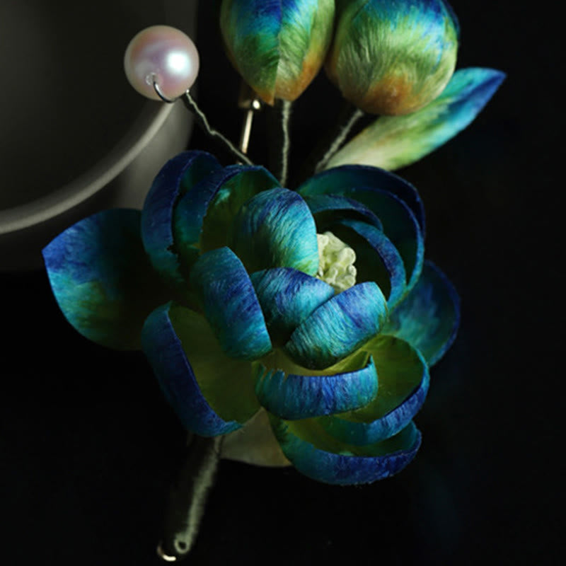 Buddha Stones Broche de protección con camelia de terciopelo de seda hecho a mano - image 5