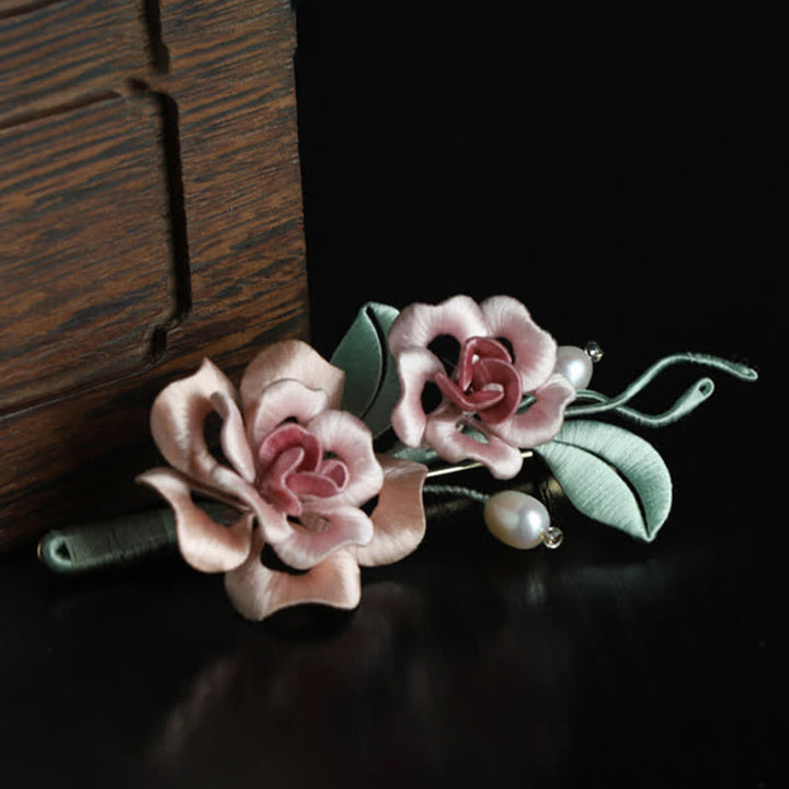 Buddha Stones Broche de armonía con rosas gemelas, hecho a mano con arte de seda - image 2