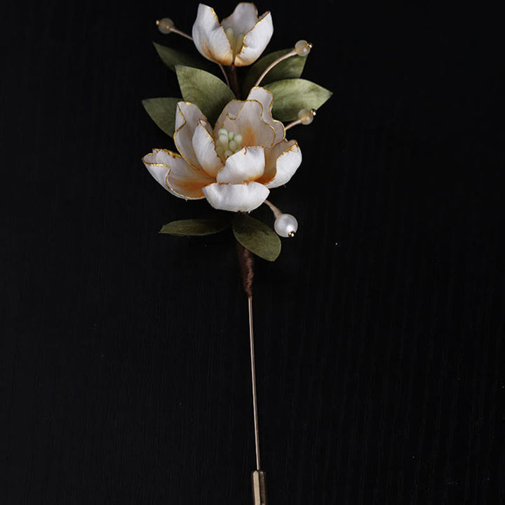 Buddha Stones Broche de la buena fortuna con flor de peonía dorada hecha a mano con arte de seda - image 4