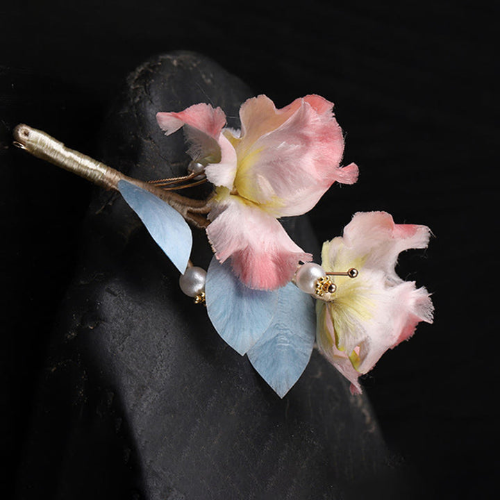 Buddha Stones Broche protector de flor de iris rosa hecho a mano con arte de seda - image 8