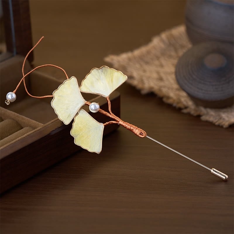 Buddha Stones Broche de hoja de ginkgo con flor de terciopelo y seda artesanal - image 1
