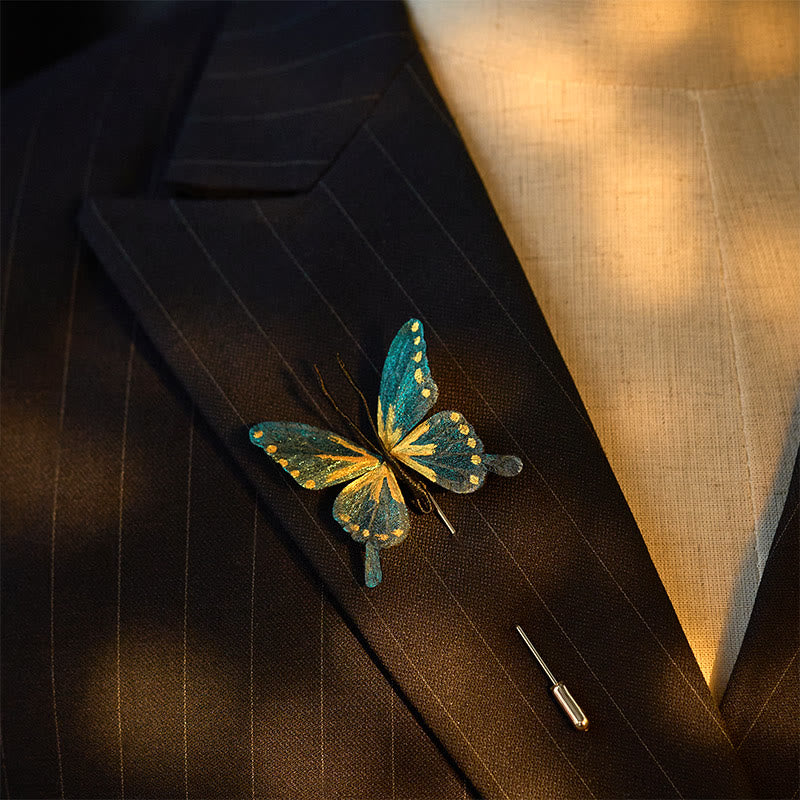 Buddha Stones Broche de mariposa azul dorado con flor de terciopelo de seda artesanal - image 3