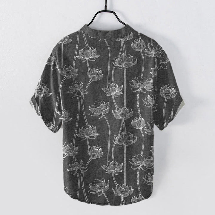 Buddha Stones Camisa de manga corta con medio botón y estampado de loto armonioso de algodón para hombre. - image 5