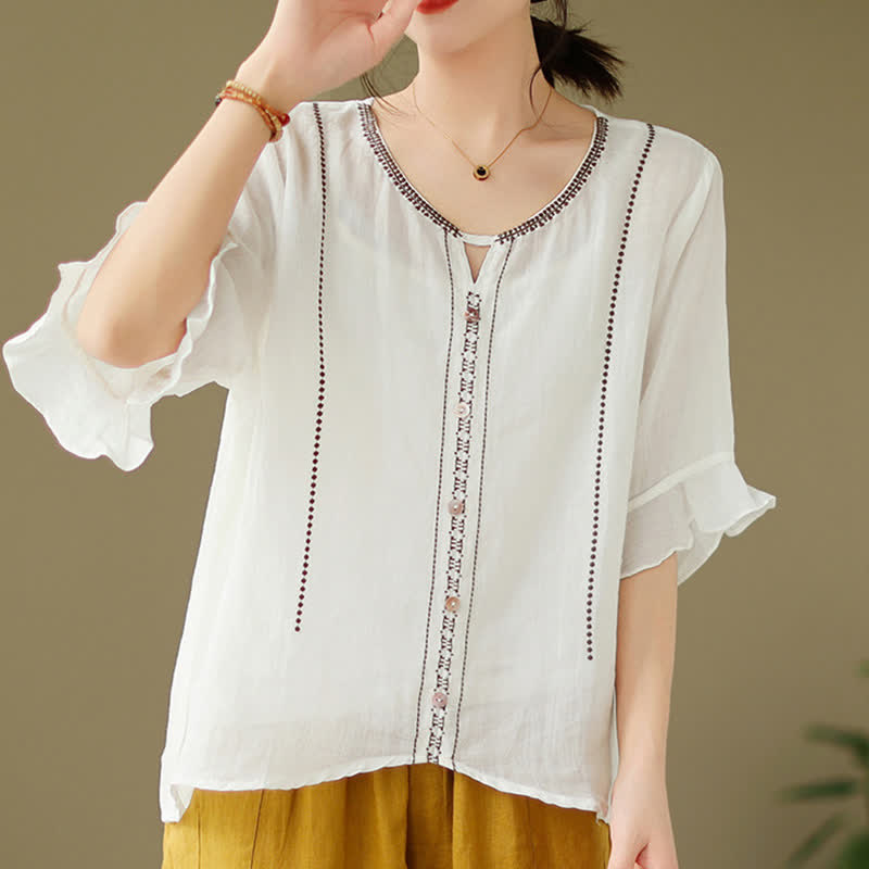 Buddha Stones Camisa de mujer de manga corta acampanada con cuello redondo y botones bordados - image 2