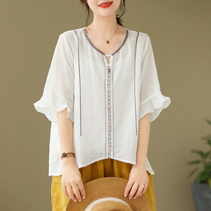 Buddha Stones Camisa de mujer de manga corta acampanada con cuello redondo y botones bordados - Blanco - Tejido ligero - image 0