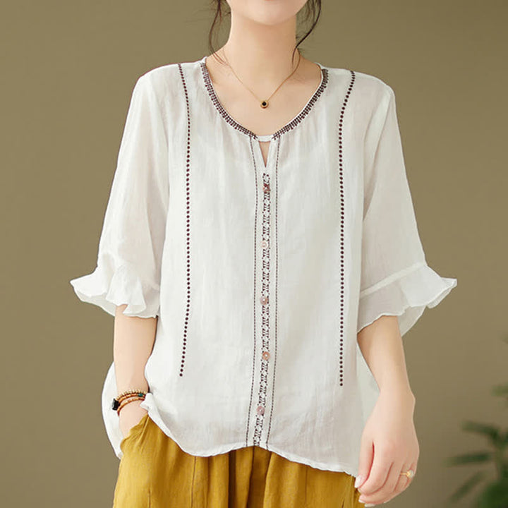 Buddha Stones Camisa de mujer de manga corta acampanada con cuello redondo y botones bordados - image 1