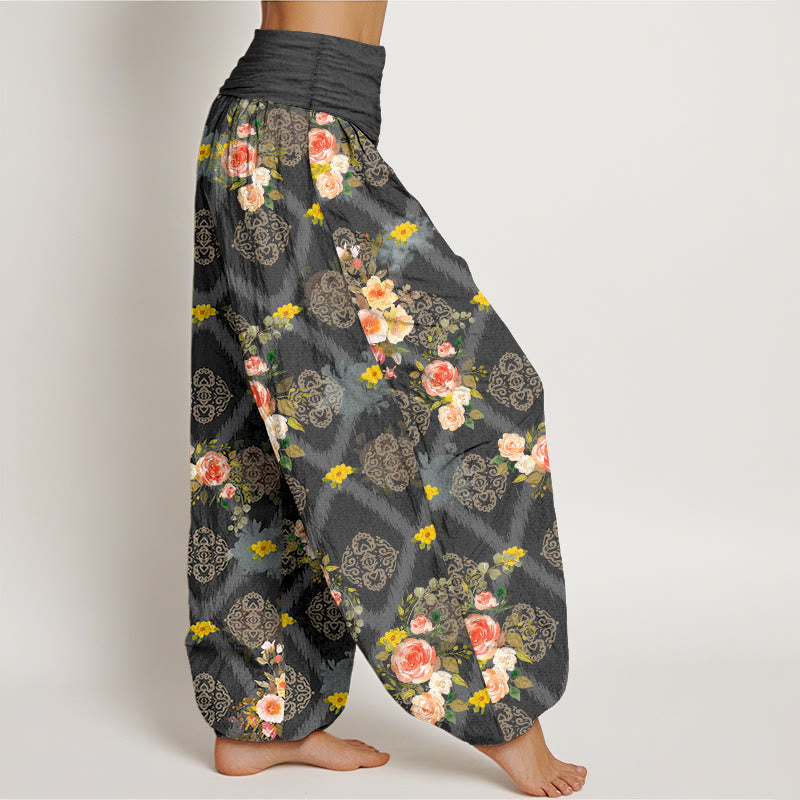 Buddha Stones Pantalones harem de mujer con cintura elástica y estampado geométrico de rosas de algodón. - image 7