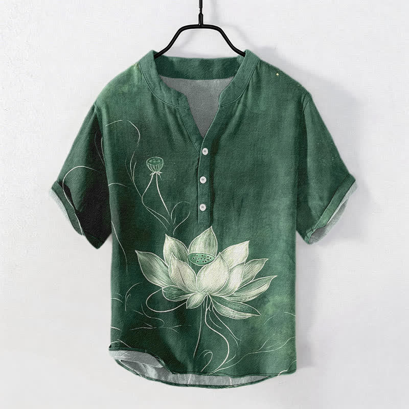 Buddha Stones Camisa de manga corta con medio botón y estampado de loto de algodón para hombre - Verde mar medio - US/UK/AU50, EU60 (5XL) - image 0