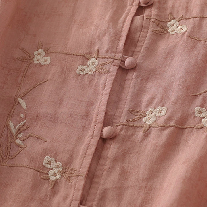 Buddha Stones Camisa de verano para mujer con cuello alto, diseño de botones bordados y mangas tres cuartos. - image 8