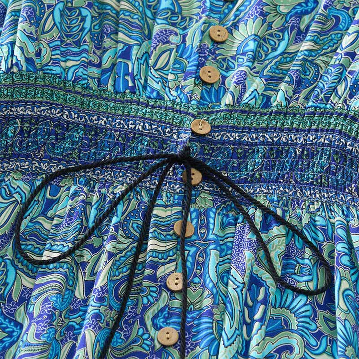 Buddha Stones Vestido largo de viscosa con mangas farol, estampado paisley y lazo en la cintura. - image 3