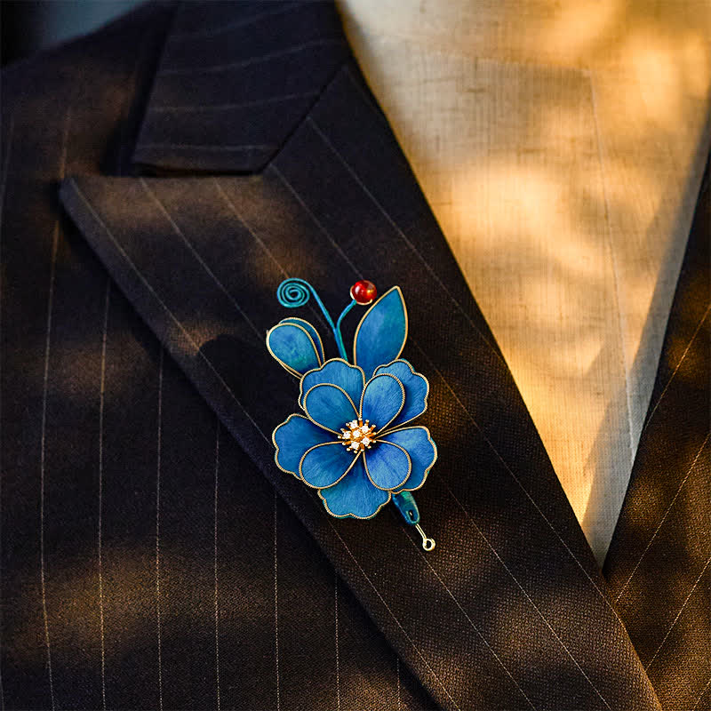 Buddha Stones Broche de flor de terciopelo azul claro hecho a mano con arte de seda - image 3