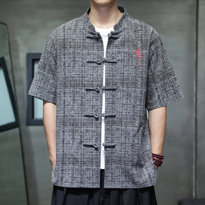 Buddha Stones Camisa de manga corta para hombre, color liso, con cuello mandarín y botones de rana, estilo casual de verano. - Gris oscuro - US/UK/AU46, EU56 (5XL) - image 0
