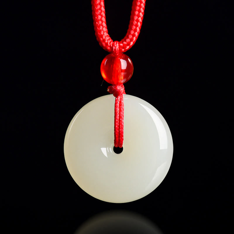 Buddha Stones Collar con colgante de cuerda roja Jade Peace Buckle Abundance - Jade natural (el color puede variar) - image 0
