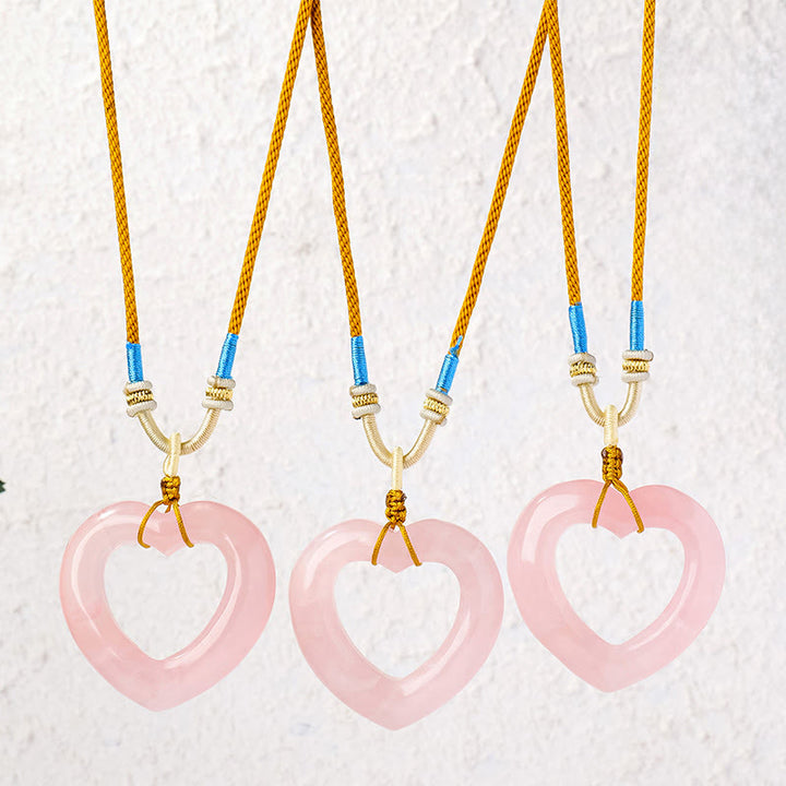 Buddha Stones Collar con colgante de corazón hueco de cuarzo rosa natural. - image 0