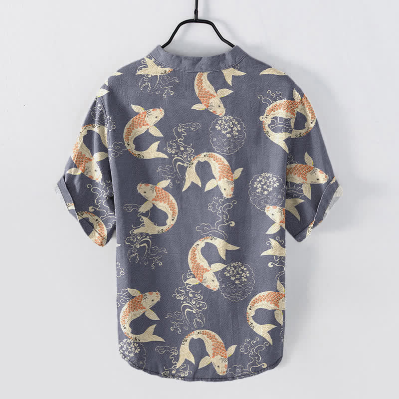 Buddha Stones Camisa de manga corta con medio botón y estampado de ondas de peces koi para hombre, de algodón. - image 6