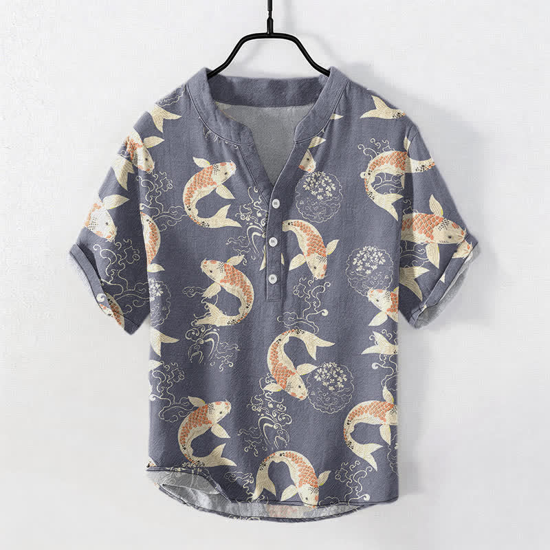 Buddha Stones Camisa de manga corta con medio botón y estampado de ondas de peces koi para hombre, de algodón. - Gris pizarra - US/UK/AU50, EU60 (5XL) - image 5