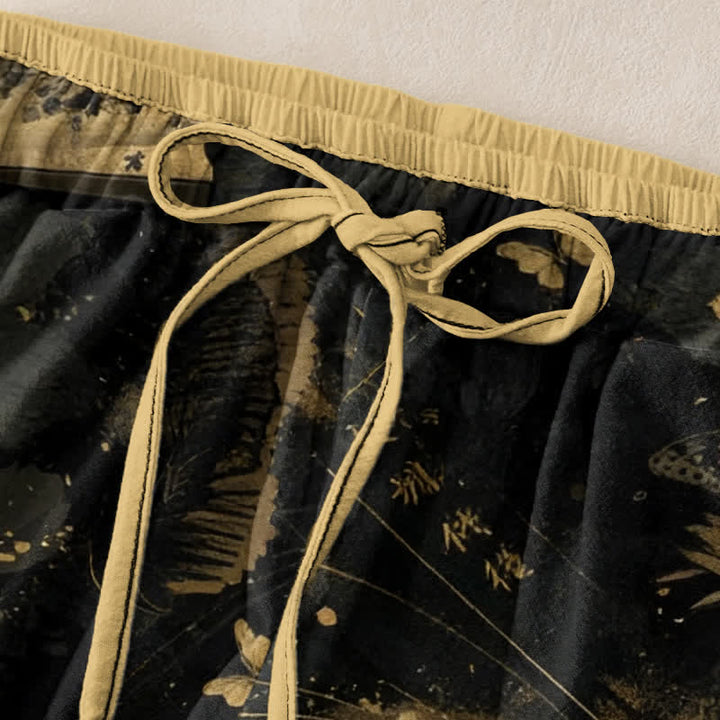 Buddha Stones Pantalones de mujer con cintura elástica y bolsillos, estampado floral de mariposas en lámina dorada. - image 1