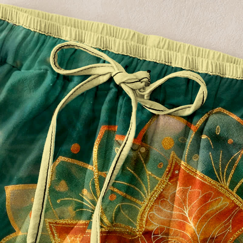 Buddha Stones Pantalones de mujer de algodón puro con estampado de mandala dorado y cintura elástica con bolsillos. - image 1