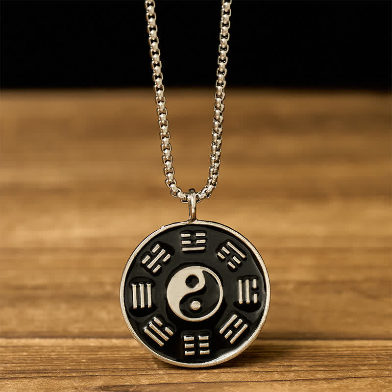 Buddha Stones Colgante de collar de acero de titanio con equilibrio Yin Yang Bagua - Yin Yang Bagua - image 0