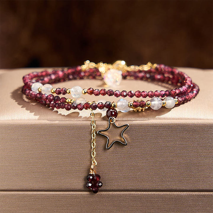 Buddha Stones Pulsera Passion de triple vuelta con estrellas de granate natural - image 1