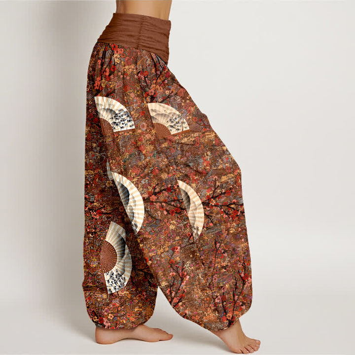 Buddha Stones Pantalones harem de mujer con cintura elástica, de algodón suave y caída fluida, color marfil y estampado de abanicos. - image 2
