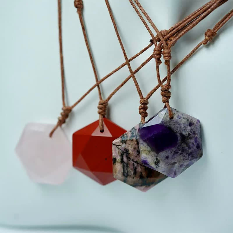 Buddha Stones Colgante de collar curativo con forma de Estrella de David tallada en cuarzo transparente, ágata india y amatista. - image 30