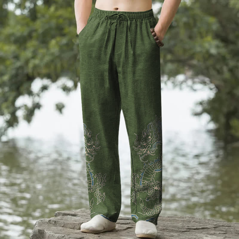 Buddha Stones Pantalones de hombre de algodón con estampado de nubes y dragones dorados, corte ajustado y bolsillos. - Verde oliva oscuro - US/UK/AU50, EU60 (5XL) - image 4