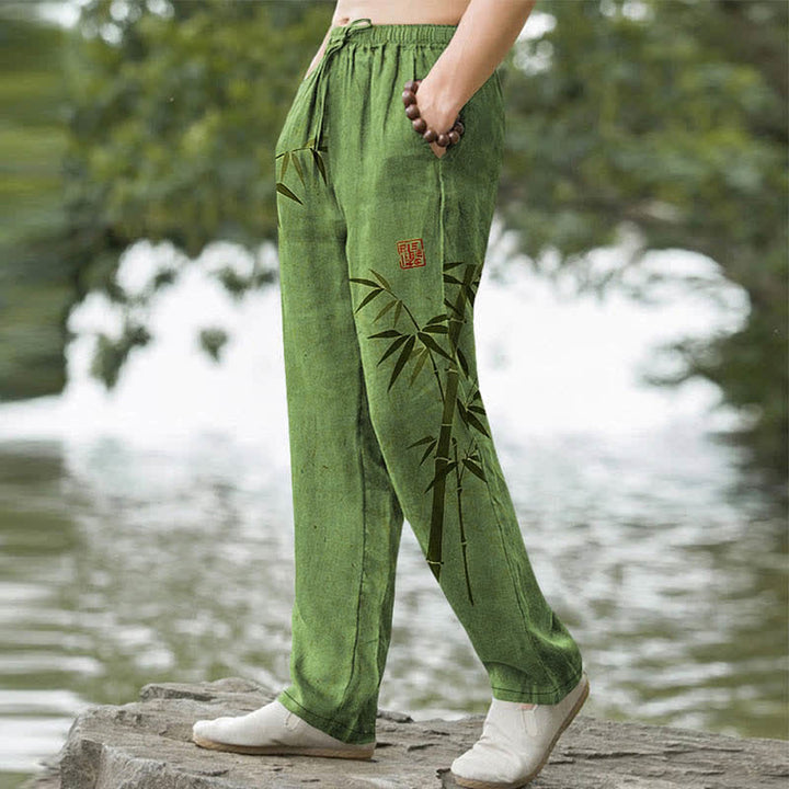Buddha Stones Pantalones de hombre de algodón con estampado de hojas de bambú y corte ajustado, con bolsillos. - image 1