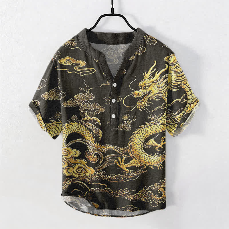 Buddha Stones Camisa de manga corta con medio botón para hombre, de algodón, con estampado de nube y dragón dorado. - Negro - US/UK/AU50, EU60 (5XL) - image 0