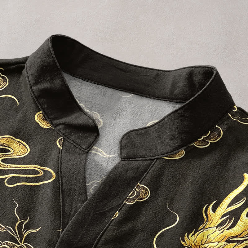 Buddha Stones Camisa de manga corta con medio botón para hombre, de algodón, con estampado de nube y dragón dorado. - image 2