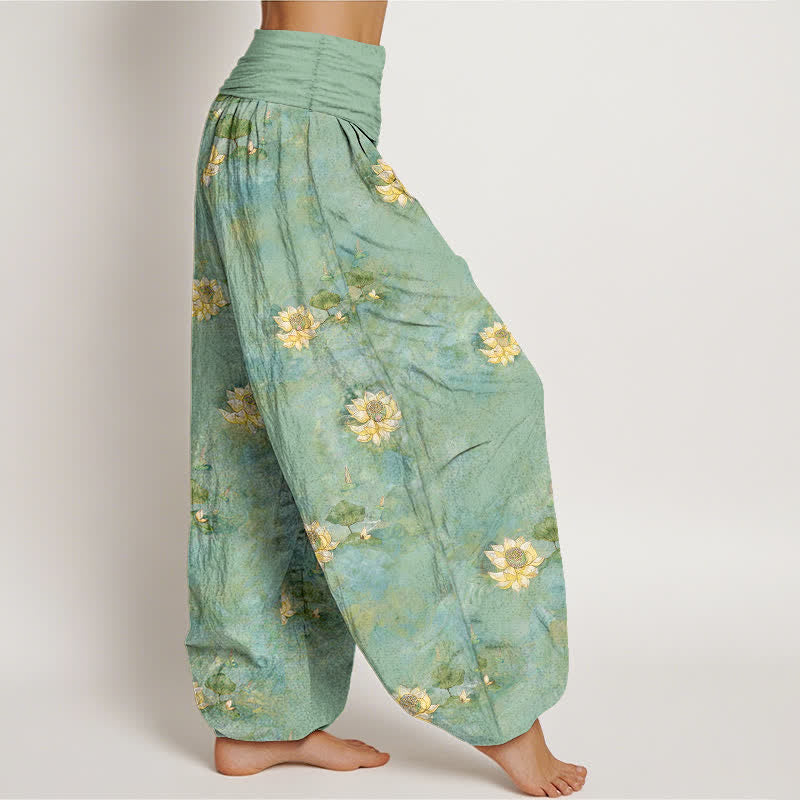 Buddha Stones Pantalones harem de algodón amarillo con estampado de lotos dispersos para mujer con cintura elástica. - image 2